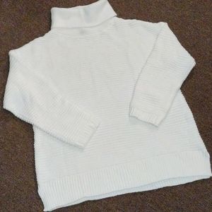 NWT! Turtleneck sweater